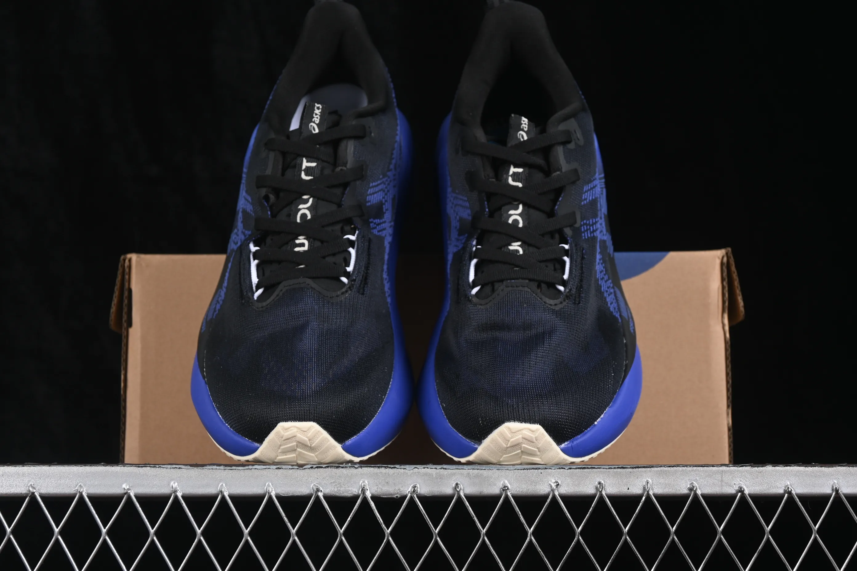 All categories Asics ASICS series Asics Novablast 5 1011B974-004